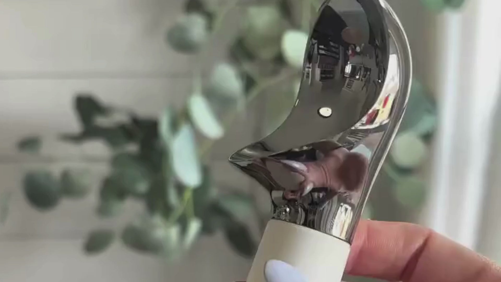Load video: Heated Ice Cream Scoop